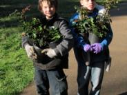 Volunteers putting down roots in Tualatin